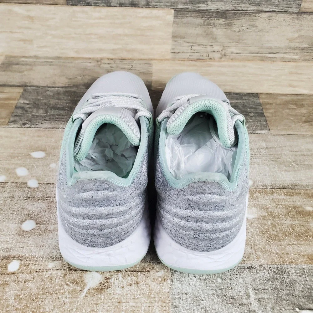New Balance Fresh Foam Roav Womens Golf Cleats Sz 7.5 Gray Mint Spikeless Shoe